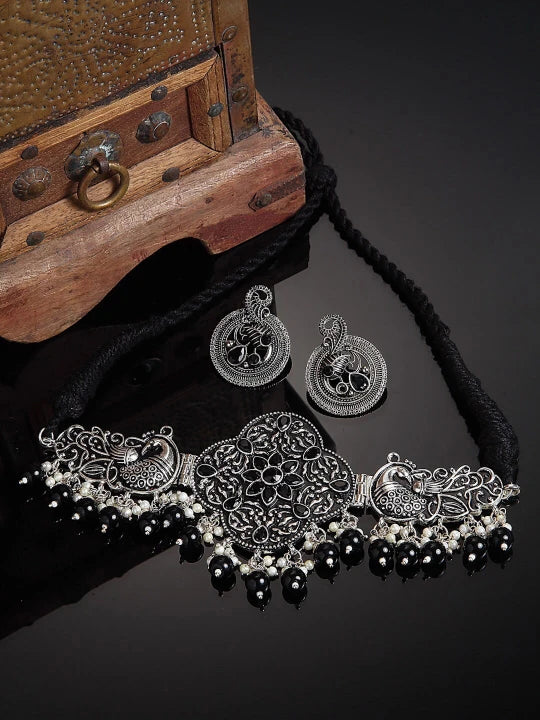 Oxidised Kundan white Stones &amp; Pearls Floral Choker Necklace Set